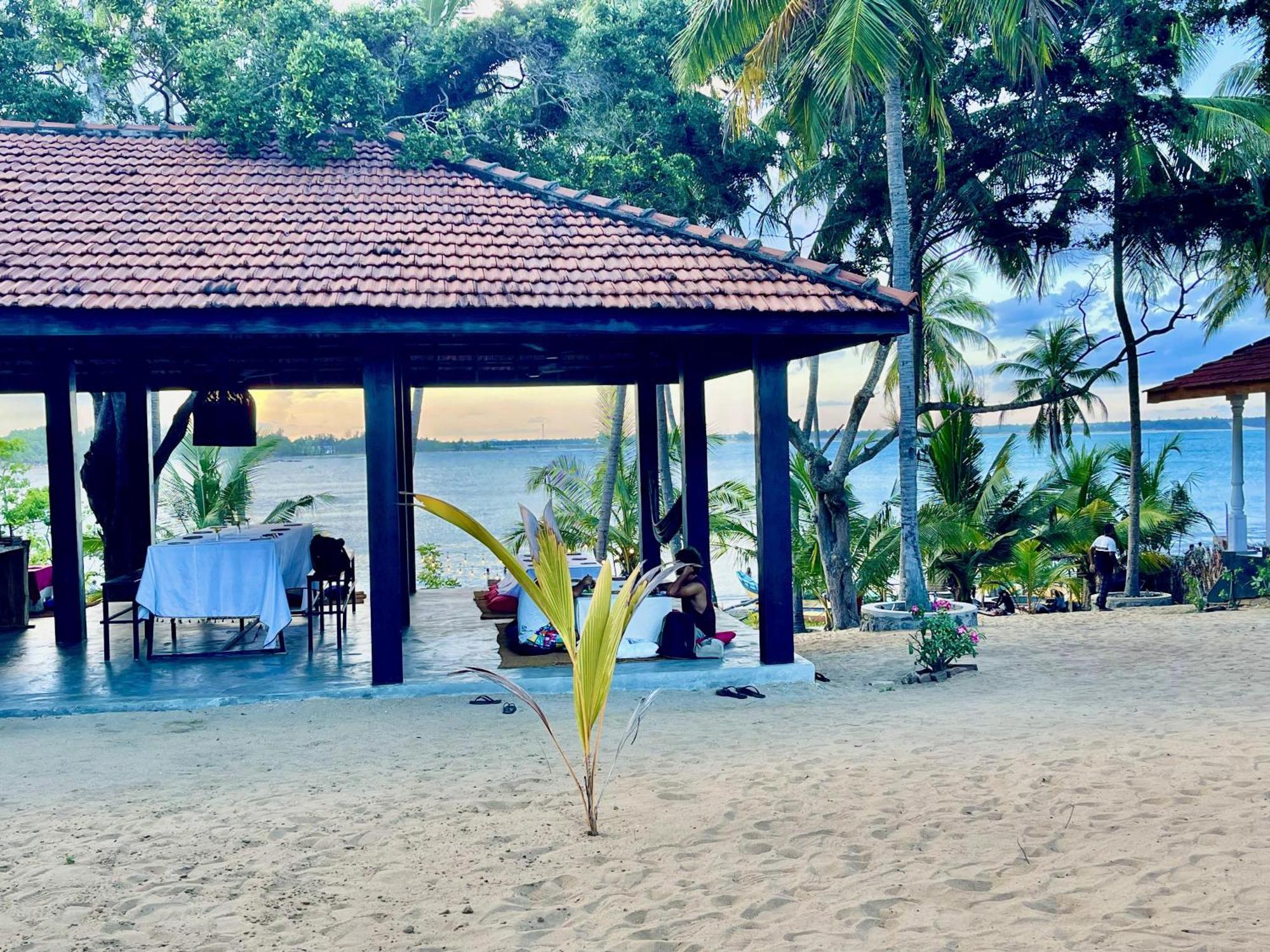 Coconut Hill Arugam Bayホステル エクステリア 写真