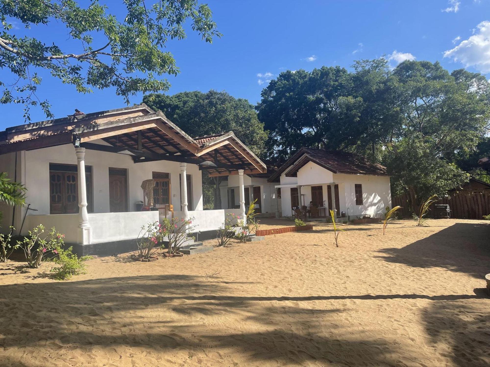 Coconut Hill Arugam Bayホステル エクステリア 写真